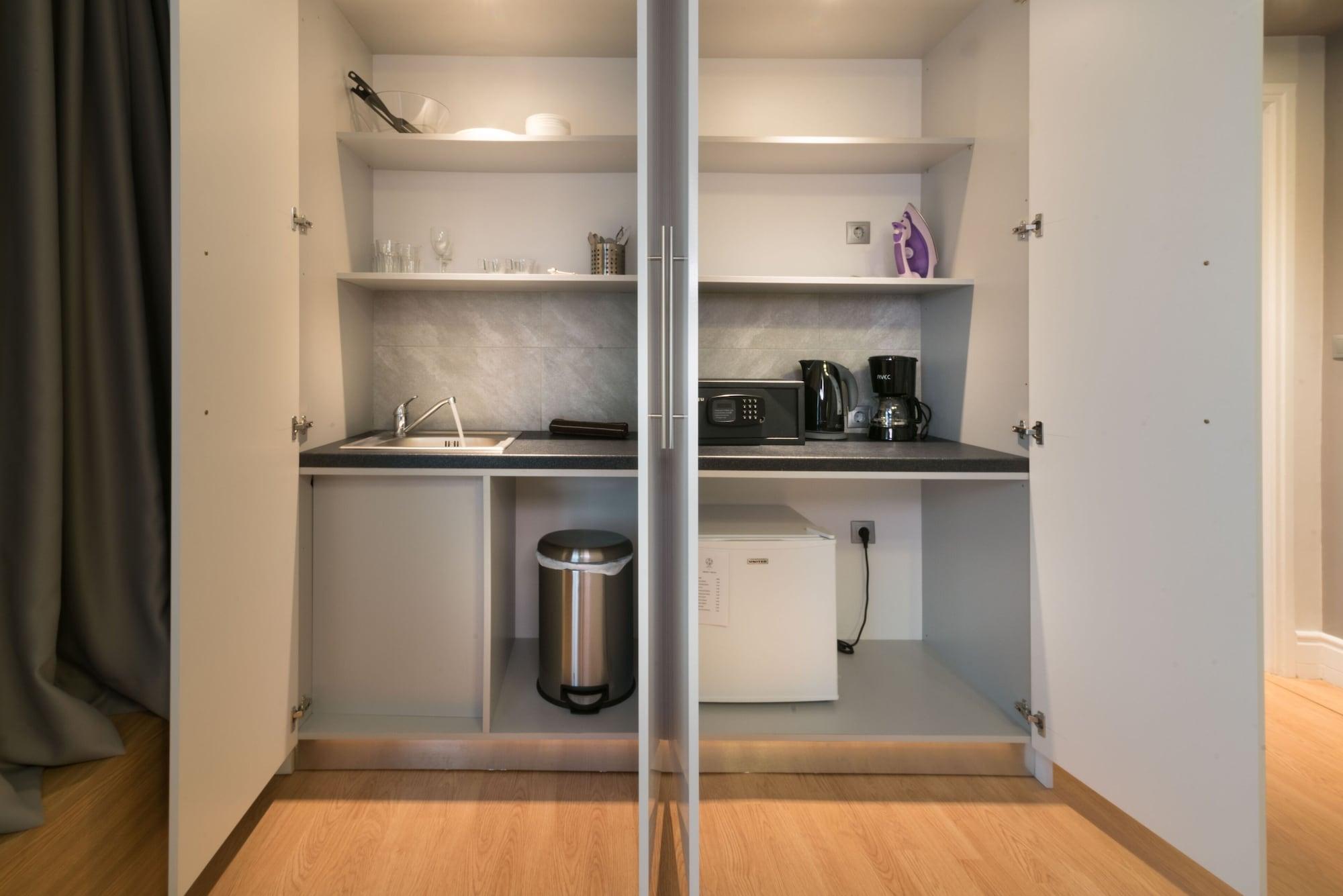 אתונה 47 Luxury Suites מראה חיצוני תמונה