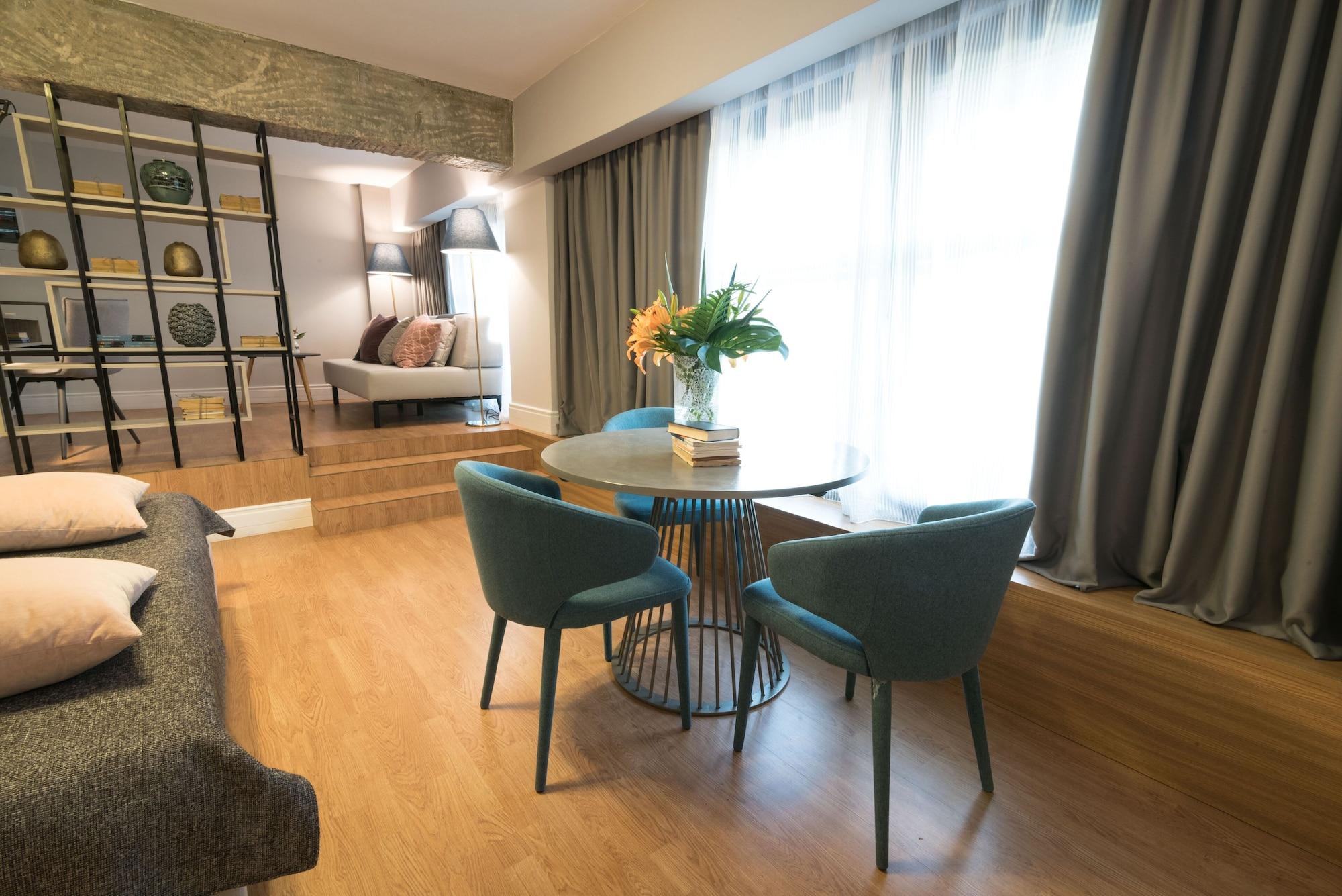אתונה 47 Luxury Suites מראה חיצוני תמונה