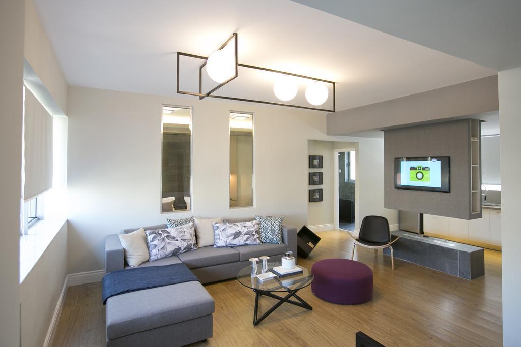 אתונה 47 Luxury Suites מראה חיצוני תמונה